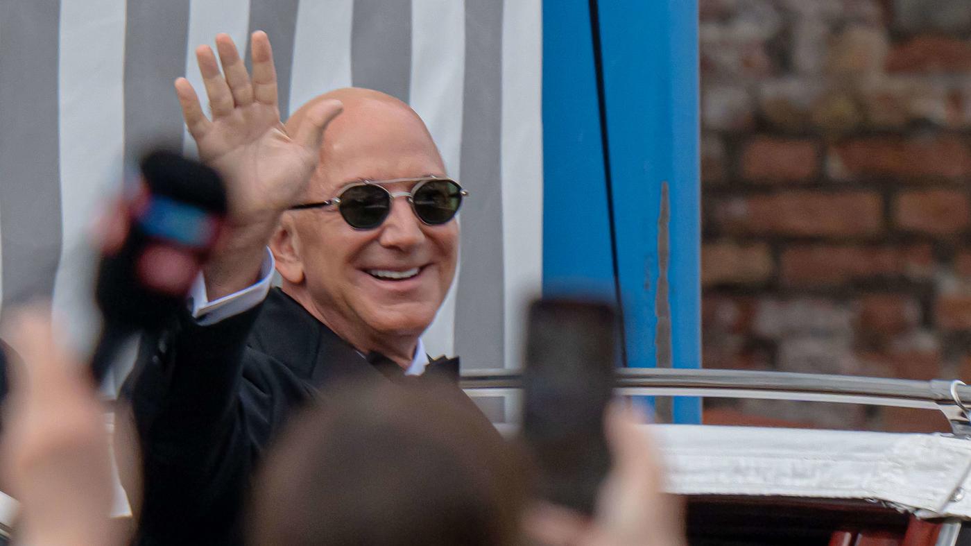 Lauren Sánchez Bezos veröffentlicht erste Hochzeitsbilder auf Instagram