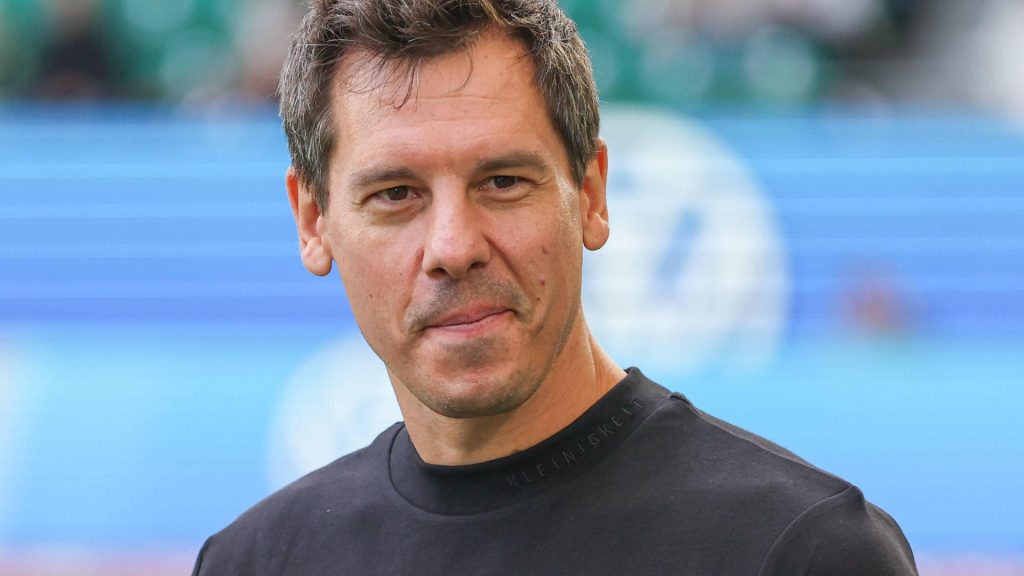 Eintracht Frankfurt News Ticker: Hardung: „Ich möchte ein oder zwei Einstellschrauben drehen“ | Hessenschau.de Eintracht Frankfurt News Ticker: Hardung: „Ich möchte ein oder zwei Einstellschrauben drehen“ | Hessenschau.de