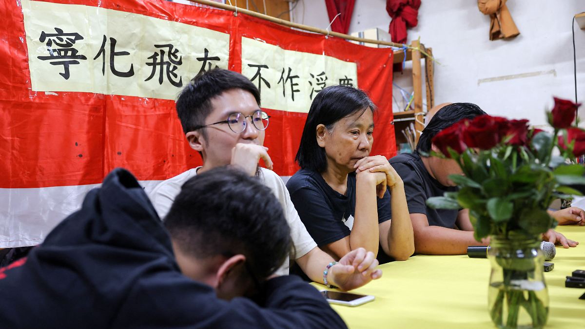„Draconian Unterdrückung“: Letzte Demokratische Partei in Hongkong gibt auf
