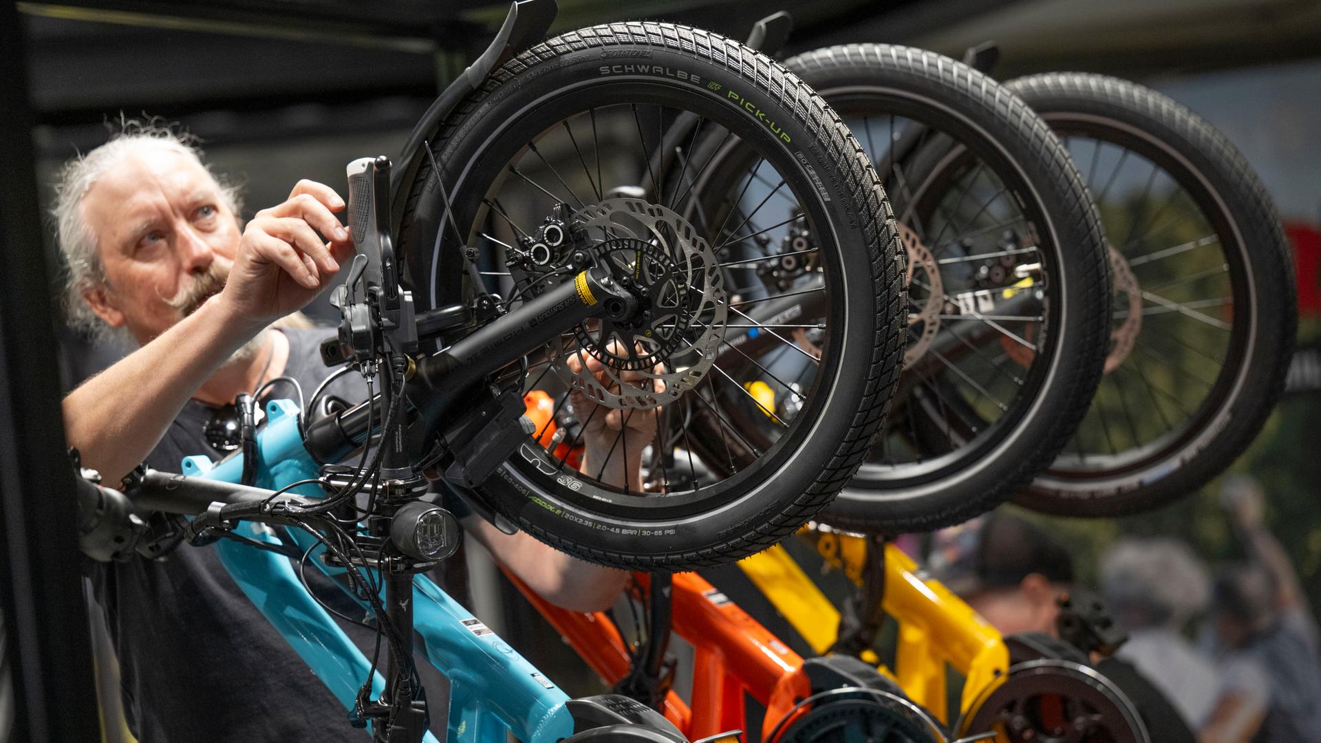Fahrradmesse Eurobike in Frankfurt: Vollständige Camps bieten Rabatte von Händlern | Hessenschau.de
