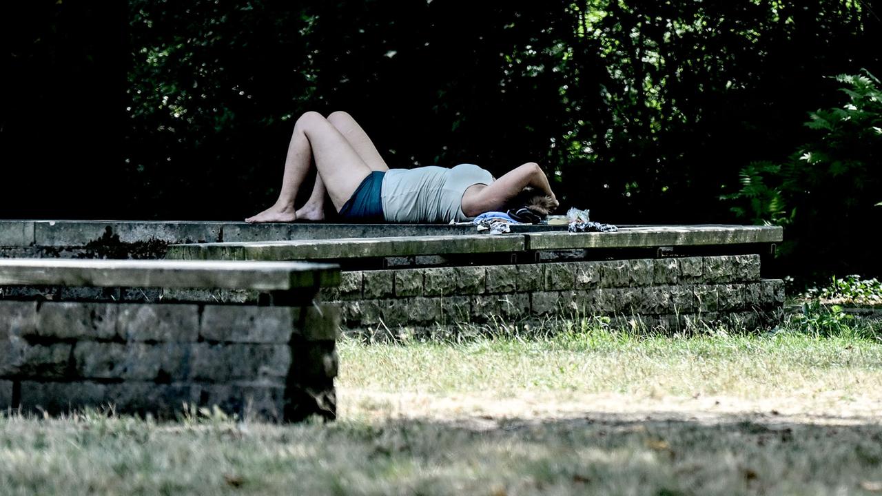 Kurze Nickerchen bringen mehr Gedankenblitze