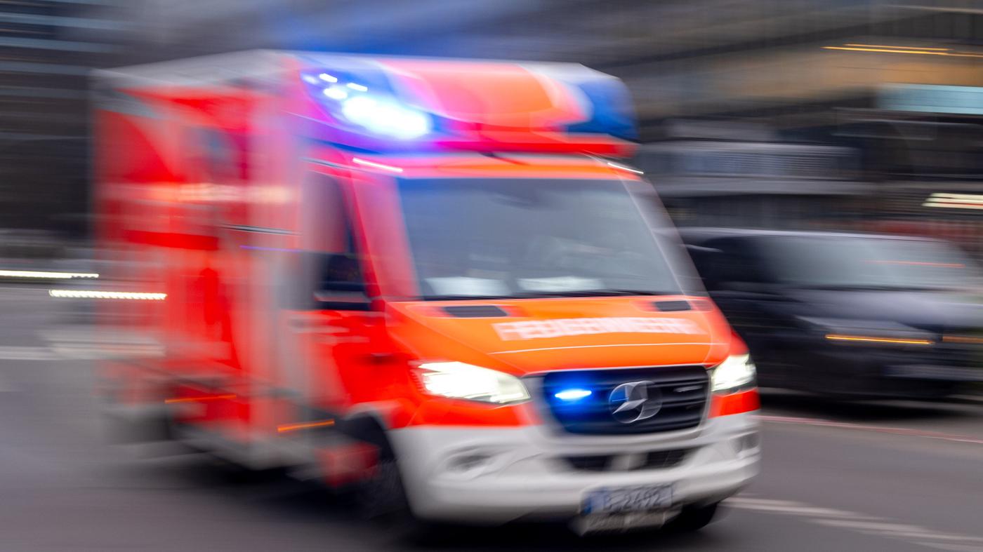 Ansager sind auf Senioren in Berlin – beide sterben im Krankenhaus