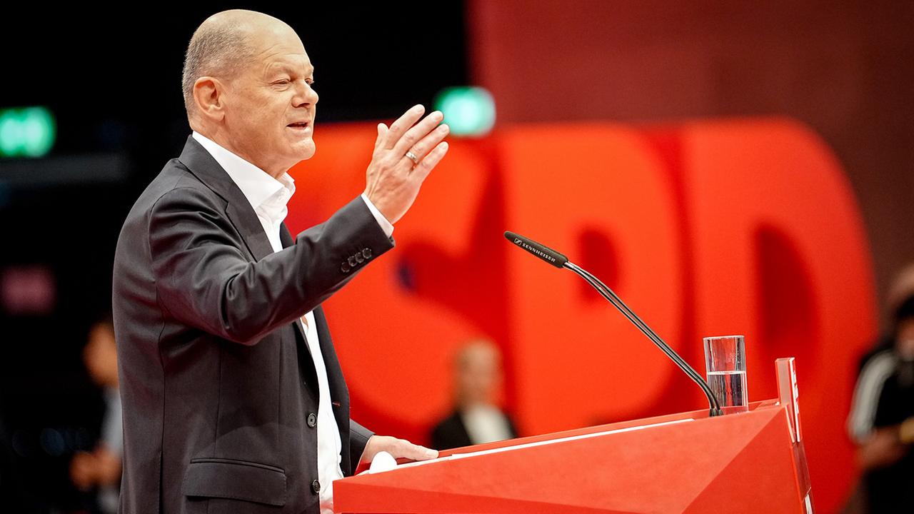 Scholz will ein alter Kanzler sein, „über den die SPD glücklich ist“