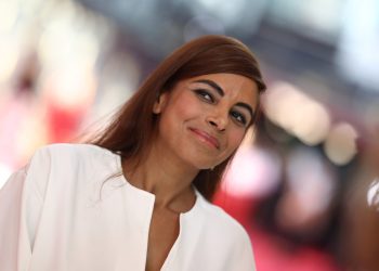 Collien Fernandes renoviert eine Immobilie in Eimsbüttel