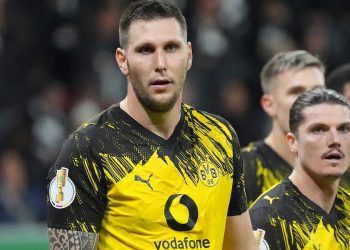 Das Ende der Zusammenarbeit wäre logisch! Ein BVB-Star sorgt beim Pokal-Coup gegen Eintracht Frankfurt für neue Sorgen