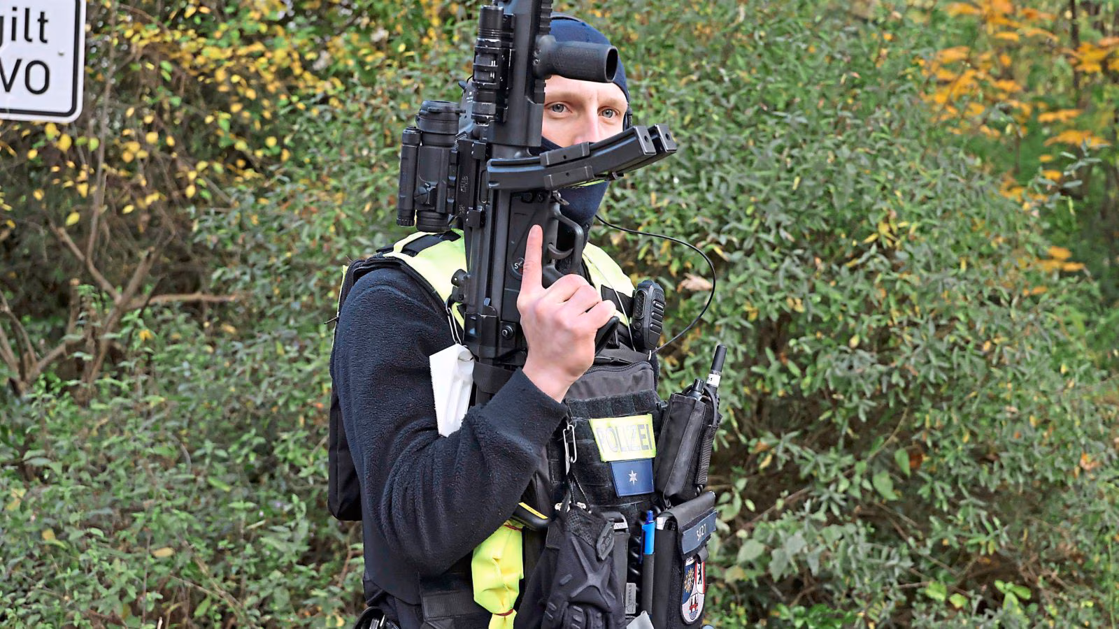 Polizeieinsatz am Urban Clinic! Krankenhaus abgesperrt