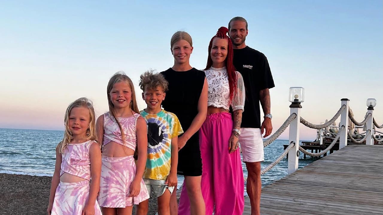 Die Familie Diekmeier mit ihrer krebskranken Tochter in Dubai: Delani wollte den Urlaub | Sport