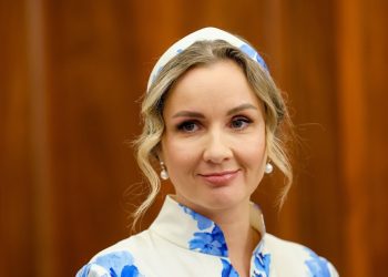 Aussagen sind schwer zu ertragen: Putins Politiker gibt schamlos alles zu – Express