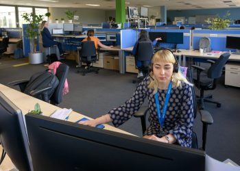 Goldman-Umfrage: KI gefährdet Arbeitsplätze früher als erwartet