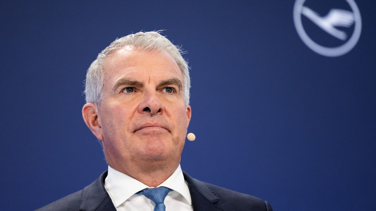 Carsten Spohr: Lufthansa-Chef zweifelt an den Klimazielen des Luftfahrtverbandes – Spiegel Carsten Spohr: Lufthansa-Chef zweifelt an den Klimazielen des Luftfahrtverbandes – Spiegel