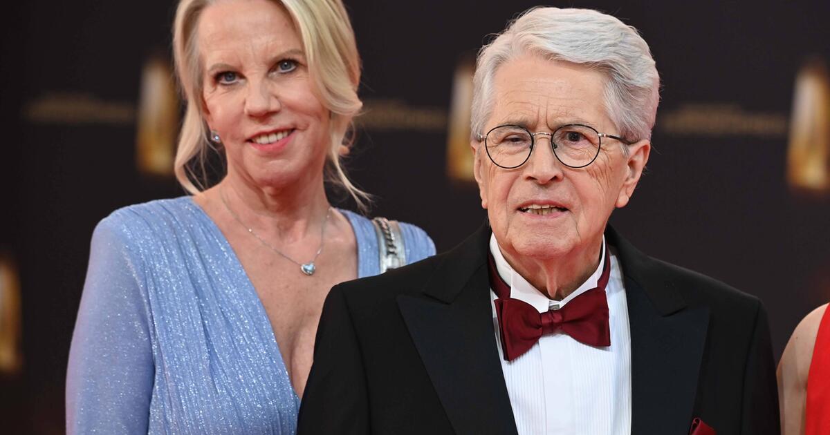 Frank Elstner: „Wir waren allein dieses Jahr auf acht Beerdigungen“