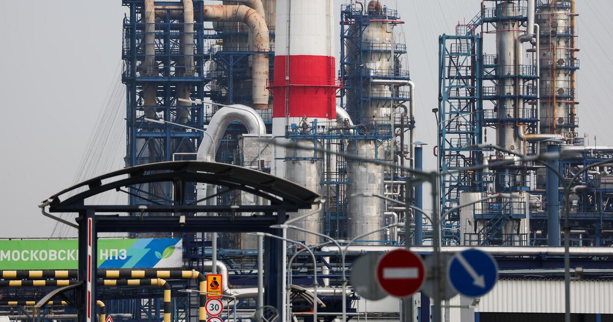 Ukraine greift russische Ölanlagen an: Geheimdienst sagt Ausmaß