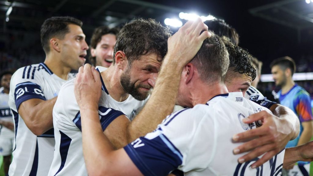 MLS: Thomas Müller schießt in der Nachspielzeit den Sieg der Vancouver Whitecaps MLS: Thomas Müller schießt in der Nachspielzeit den Sieg der Vancouver Whitecaps