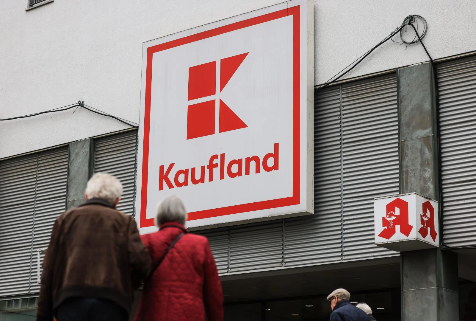 Aktuelle Lebensmittelwarnung: Glassplitter in „Kaufland“-Produkt gefunden Aktuelle Lebensmittelwarnung: Glassplitter in „Kaufland“-Produkt gefunden
