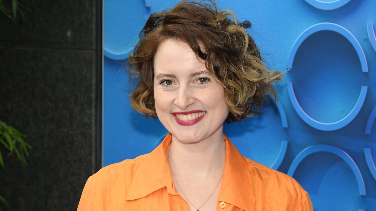 Tod nach Fahrradunfall: Trug Schauspielerin Wanda Perdelwitz einen Helm? Tod nach Fahrradunfall: Trug Schauspielerin Wanda Perdelwitz einen Helm?