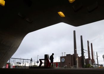 VW, Porsche Mercedes und BMW: So schlecht steht es um die deutsche Autoindustrie – Spiegel