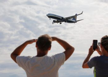 „Markt steckt in der Krise“: Ryanair stellt 24 Deutschlandstrecken ein