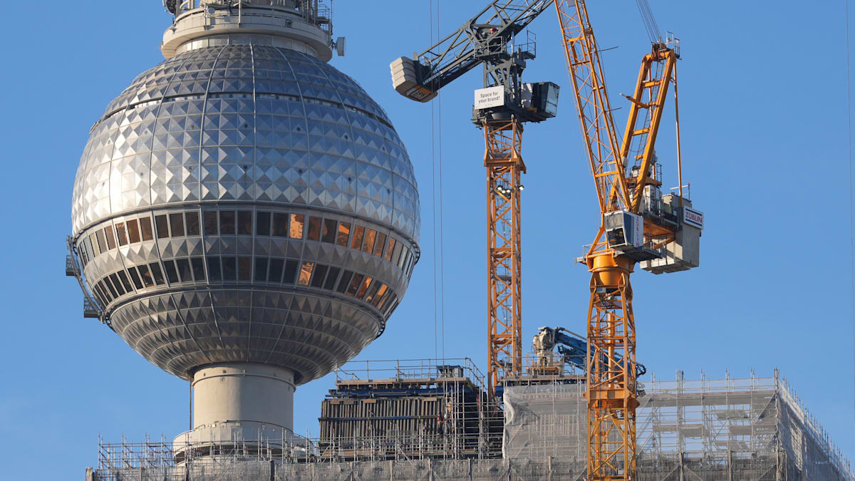 Berliner Umfrage: AfD erstmals vor den Grünen – Die Linke wird zur Gefahr für die regierende CDU