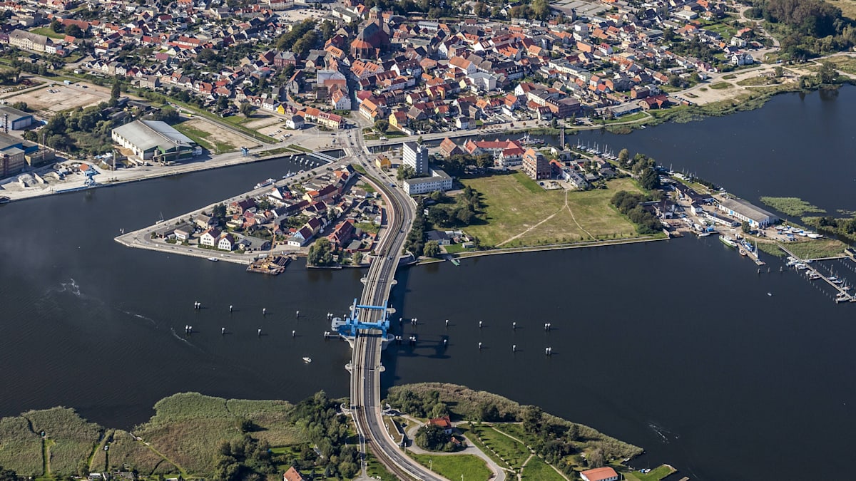 Mecklenburg-Vorpommern: CDU stimmt erstmals AfD-Vorschlag im Kreistag zu
