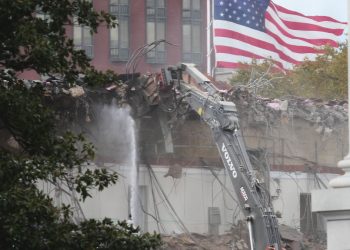 Trump hat seine Meinung geändert: Der Ostflügel des Weißen Hauses wird fast vollständig abgerissen