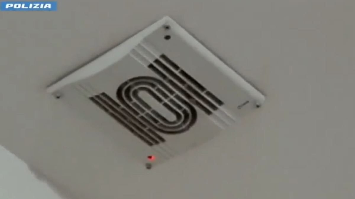 Der Tag: Vermieter installiert Kameras in Wohnungen – Student stellt ihn bloß