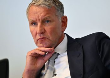 Thüringen: Höcke fordert Entlassung des Thüringer Innenministers