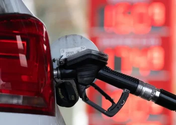 Spritpreise steigen deutlich – Vodafone live