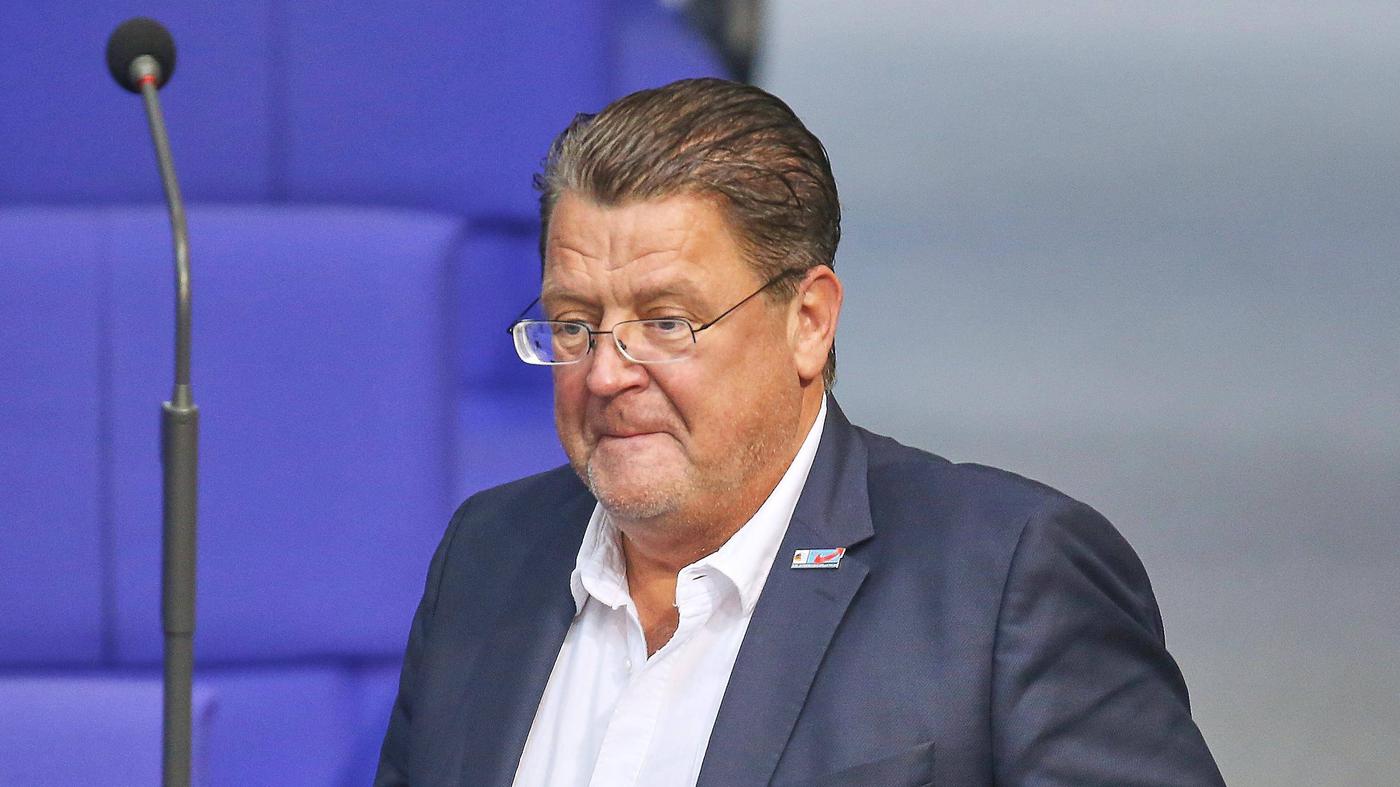 Bundestag hebt Immunität der AfD-Abgeordneten Brandner und Moosdorf auf Bundestag hebt Immunität der AfD-Abgeordneten Brandner und Moosdorf auf