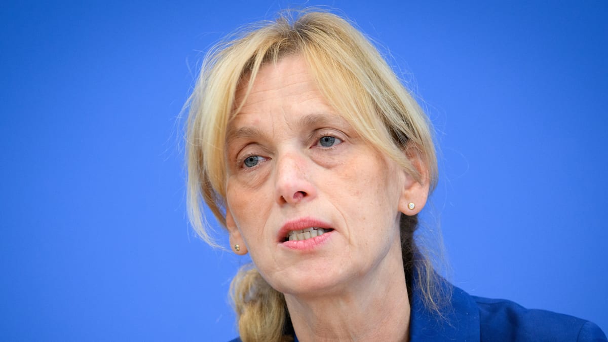 Prien würde unter AfD-Kanzlerin auswandern – AfD-Politiker sendet böswilligen Post Prien würde unter AfD-Kanzlerin auswandern – AfD-Politiker sendet böswilligen Post