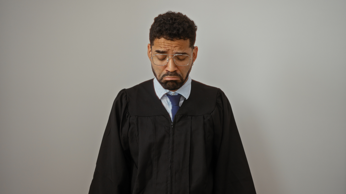 Der verurteilte Anwalt darf nicht erneut Anwalt werden