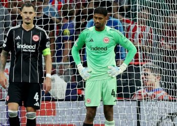 Eintracht Frankfurt: Was Robin Koch von Kaua Santos unterscheidet | Sport