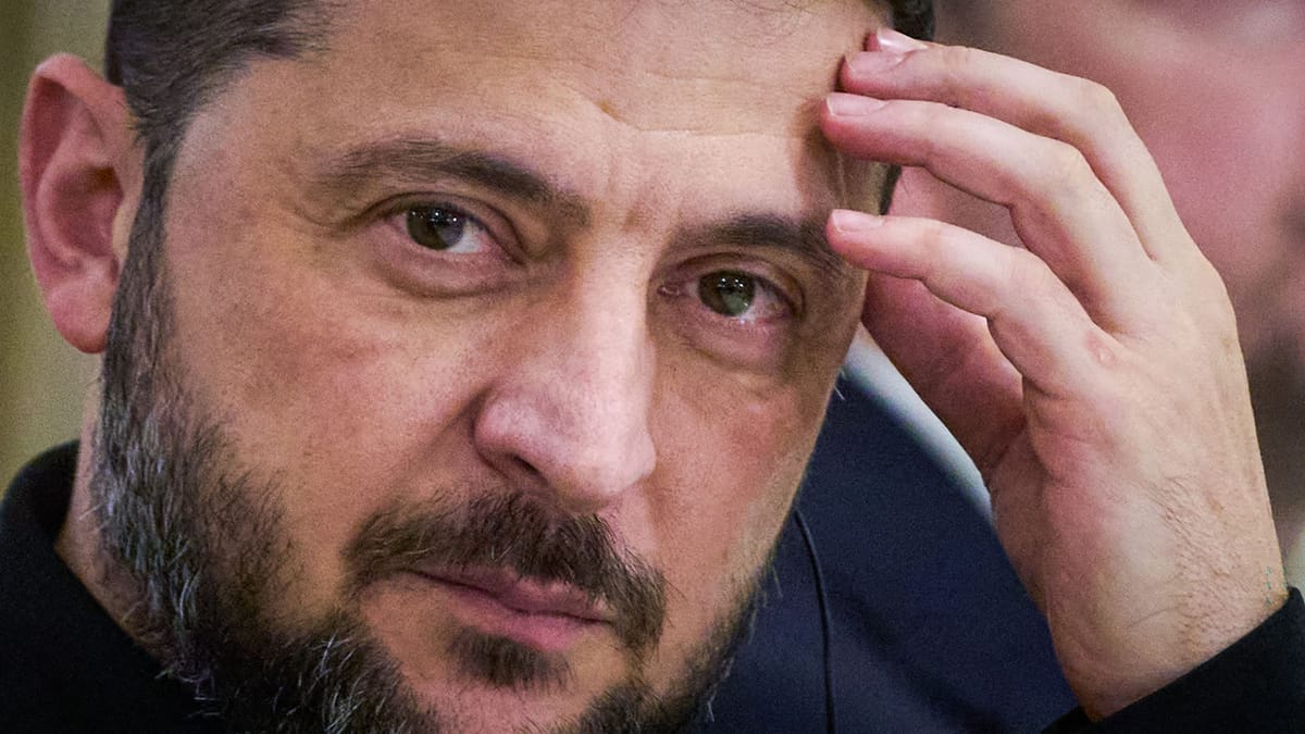 Selenskyj berichtet über russischen Angriff auf Kraftwerk mit Toten