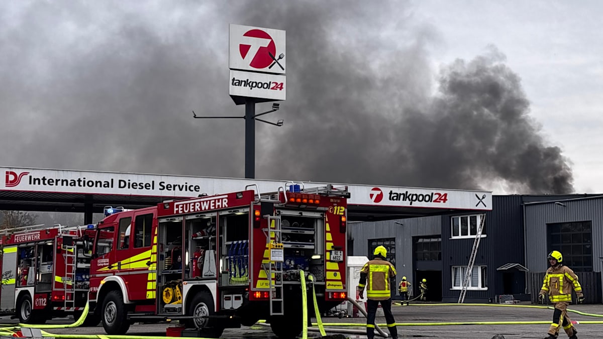 Nordrhein-Westfalen: Explosion an einer Tankstelle in Castrop-Rauxel – mehrere Verletzte