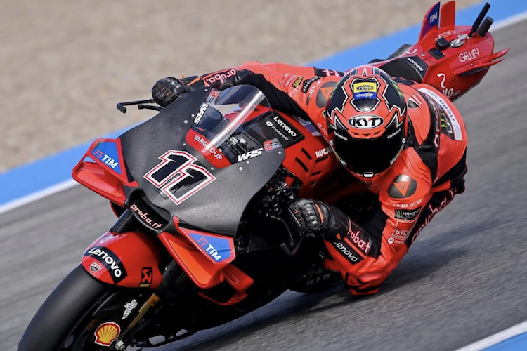 Nicolò Bulega beeindruckte auf der MotoGP-Ducati / MotoGP
