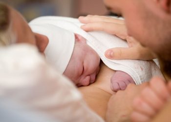 Willkommen auf der Welt! Die kleine Luisa war bei ihrer Geburt überraschend groß und schwer