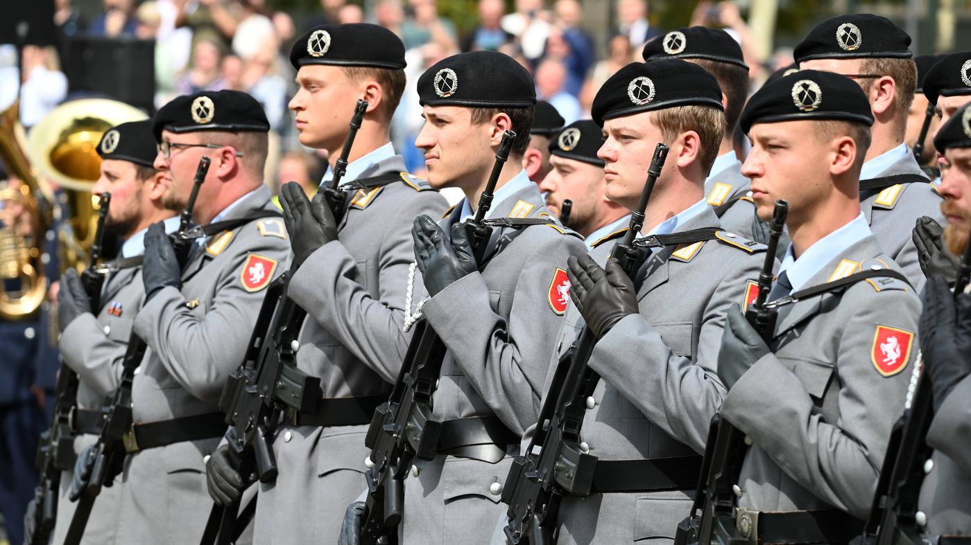 Gen Z und der Krieg: „Ich würde in Deutschland lieber von Putin regiert werden“ – Tagesspiegel Gen Z und der Krieg: „Ich würde in Deutschland lieber von Putin regiert werden“ – Tagesspiegel