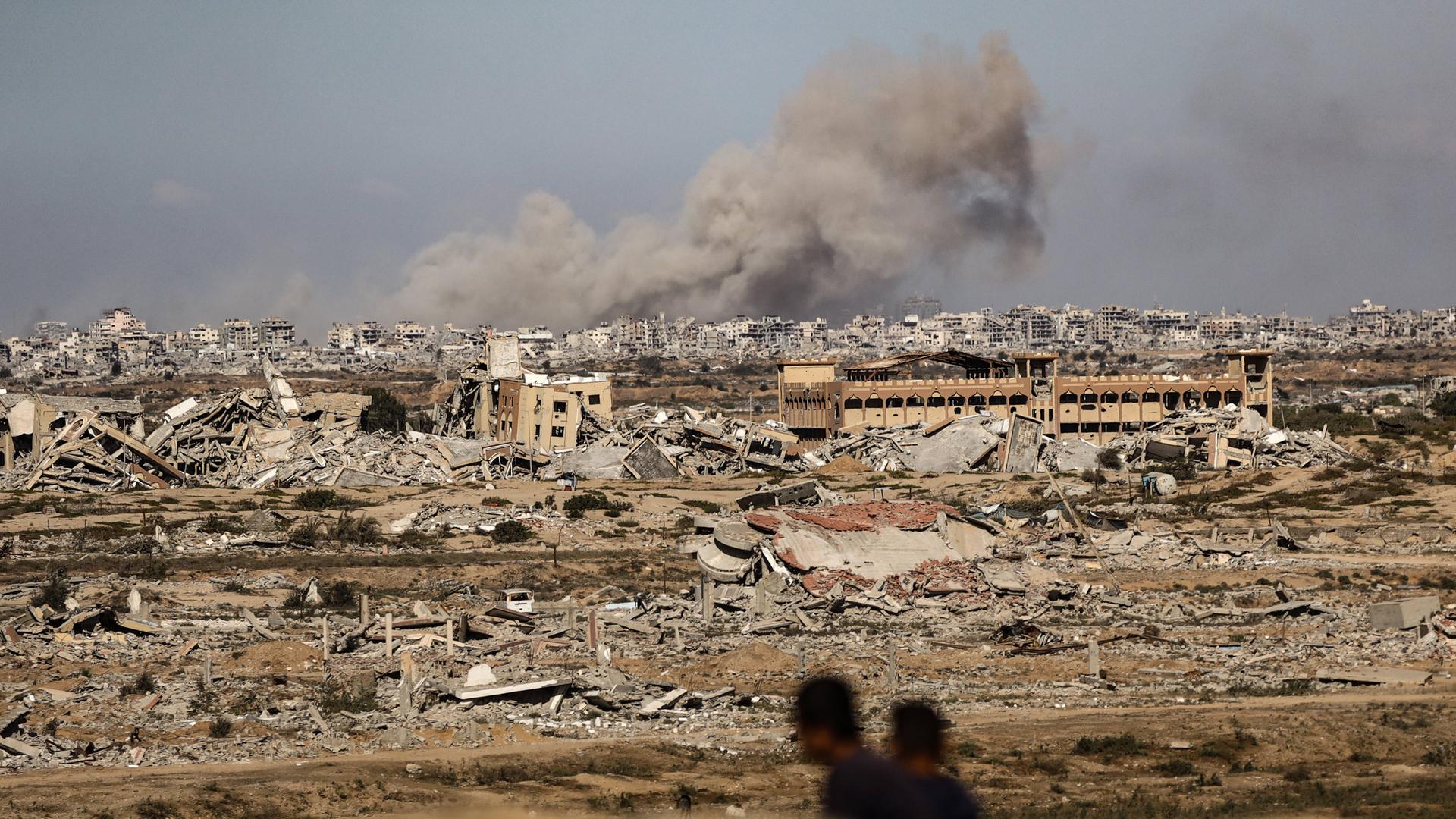 Israel und Hamas – Waffenstillstand nach Durchbruch bei Gaza-Gesprächen noch nicht in Kraft Israel und Hamas – Waffenstillstand nach Durchbruch bei Gaza-Gesprächen noch nicht in Kraft