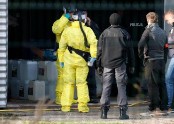 Zollfahnder entdecken riesiges Drogenlabor in Brandenburg