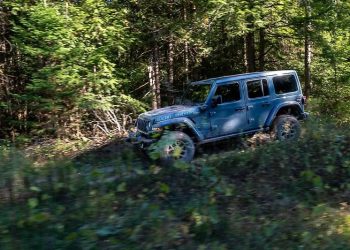 Jeeps nach OTA-Software-Update unbrauchbar | heise online