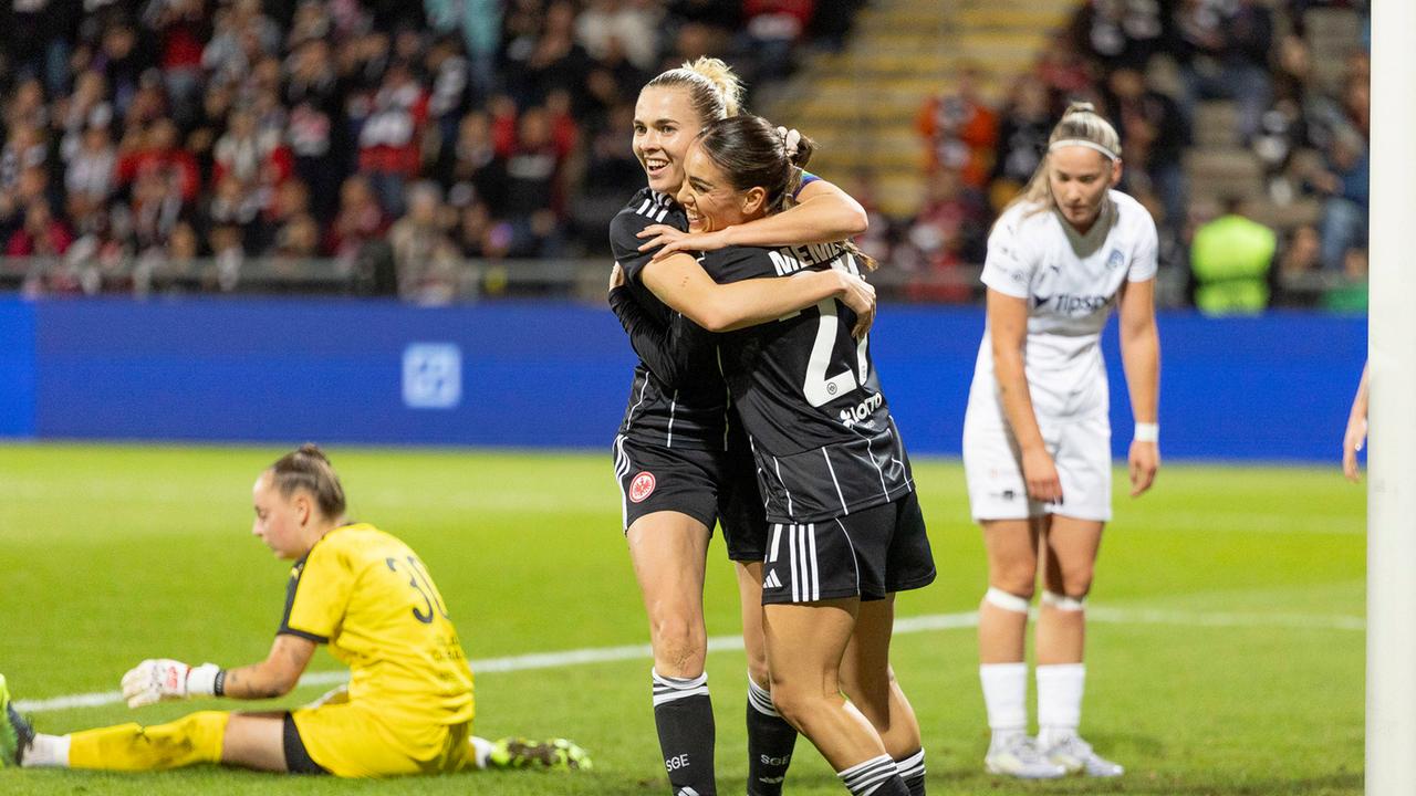 Europapokal im Frauenfußball: Eintracht Frankfurt mit deutlichem Hinspielsieg gegen Slovacko Europapokal im Frauenfußball: Eintracht Frankfurt mit deutlichem Hinspielsieg gegen Slovacko