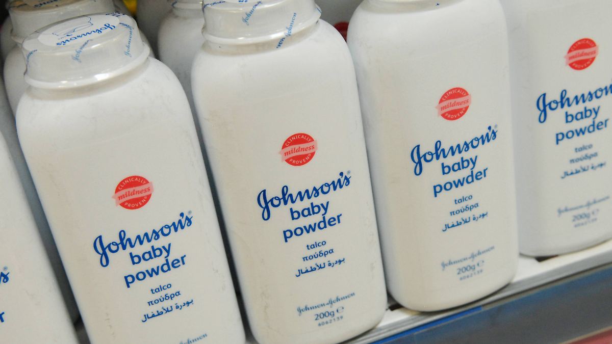 Milliardenklage in Großbritannien: Babypuder von Johnson & Johnson soll krebserregend sein