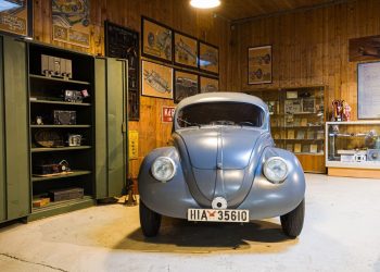 Der älteste VW Käfer der Welt von 1937 fährt wieder