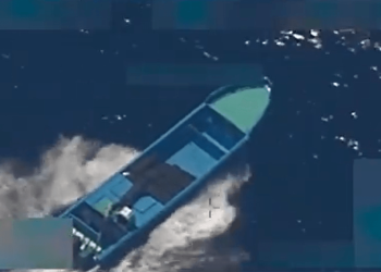 Militär greift mutmaßliches Schmugglerboot im Pazifik an