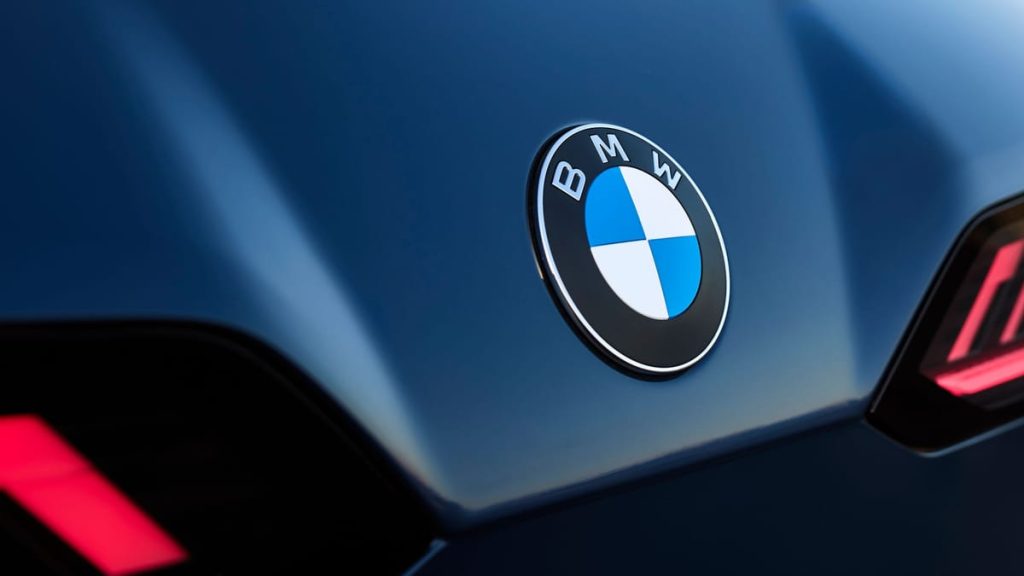 33 Autos, keine Kompromisse: BMW stellt neuen Sportwagen vor – T-Online 33 Autos, keine Kompromisse: BMW stellt neuen Sportwagen vor – T-Online