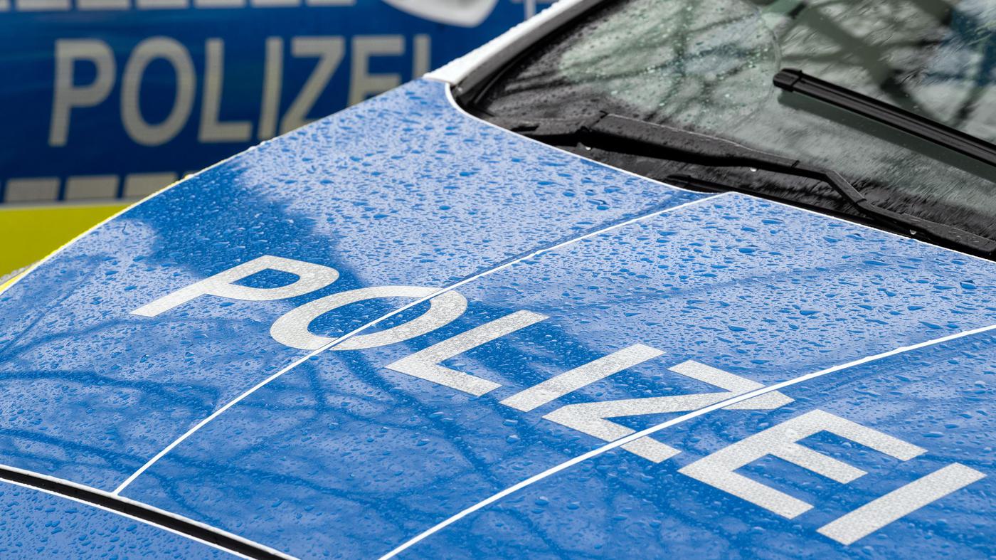 Der Polizeieinsatz soll im Zusammenhang mit einem Stromausfall in Köpenick stehen Der Polizeieinsatz soll im Zusammenhang mit einem Stromausfall in Köpenick stehen