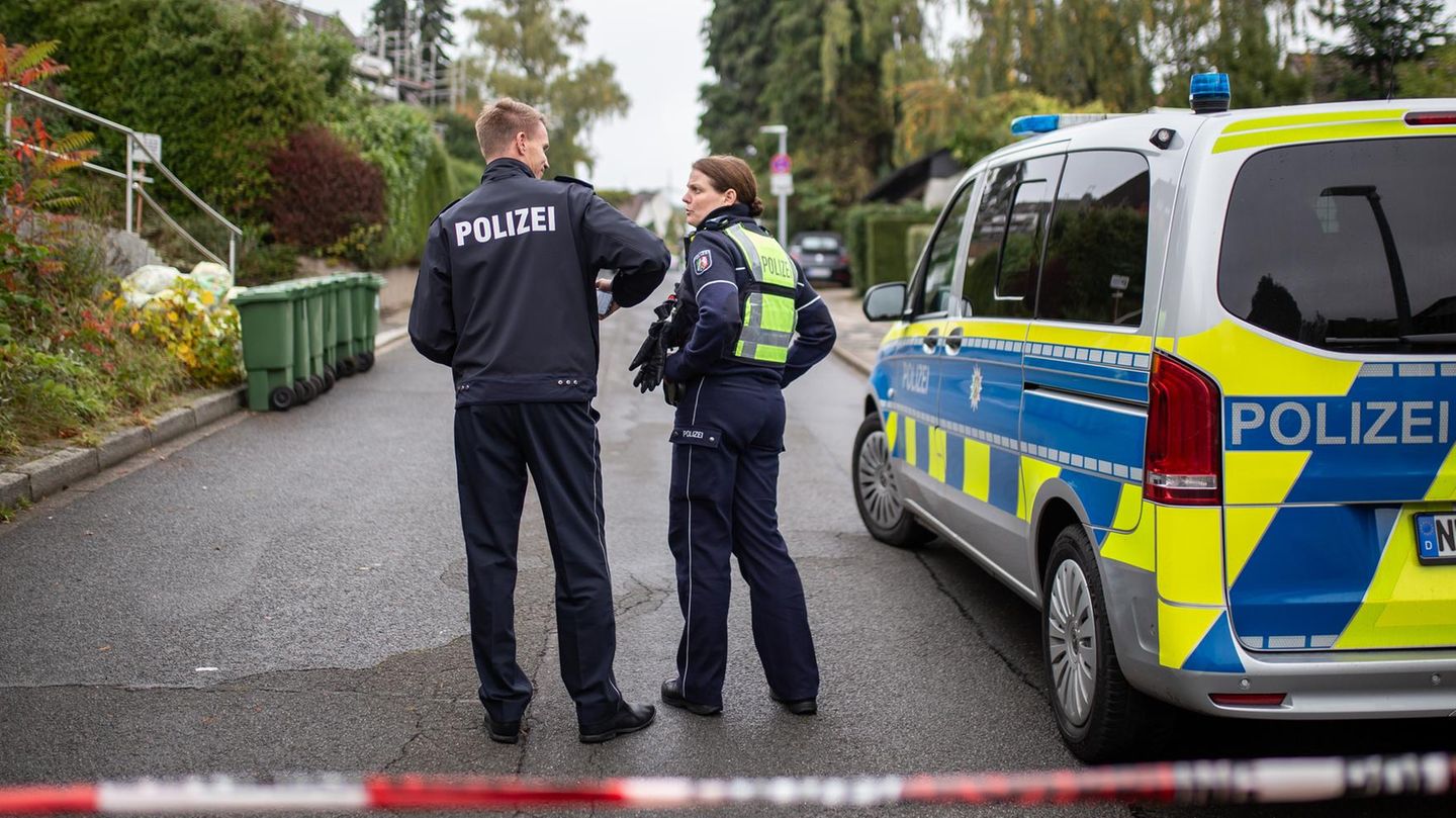 Herdecke: Iris Stalzer vermutlich von ihrer Tochter erstochen Herdecke: Iris Stalzer vermutlich von ihrer Tochter erstochen