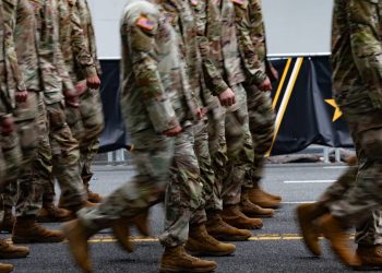 US-Soldaten müssen um Essen bitten – Trump verspricht Lösung – T-Online