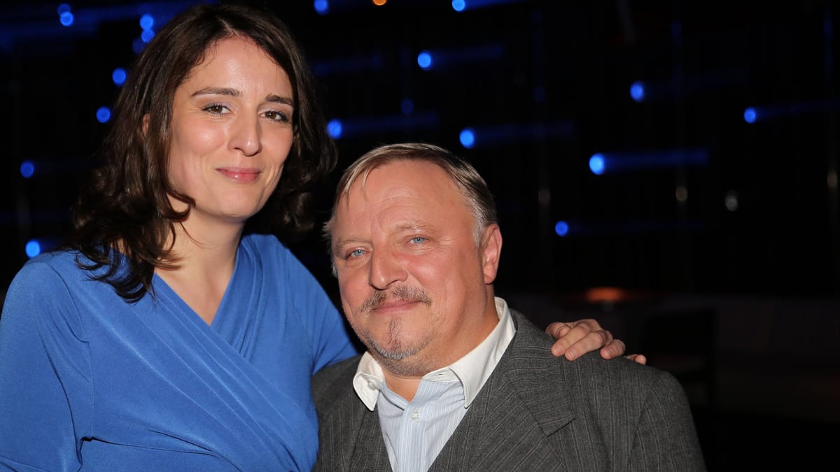 „Tatort“-Star spricht über seine Frau