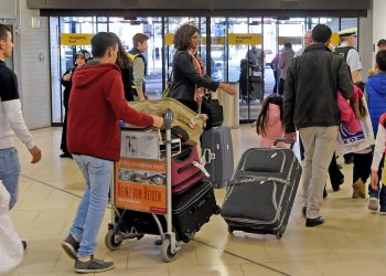 Nach dem Sturz Assads – Bundesinnenministerium: Keine Erkundungsreisen für syrische Flüchtlinge