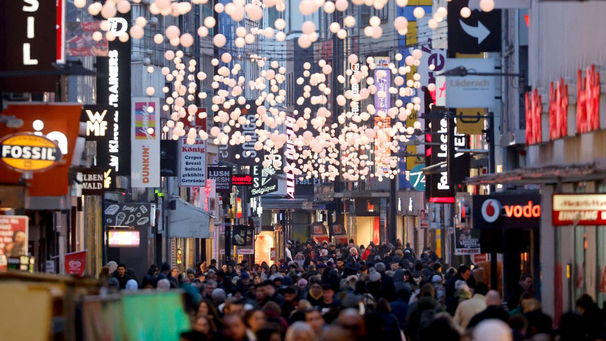 Weihnachten: Verbraucher wollen beim Einkauf sparen